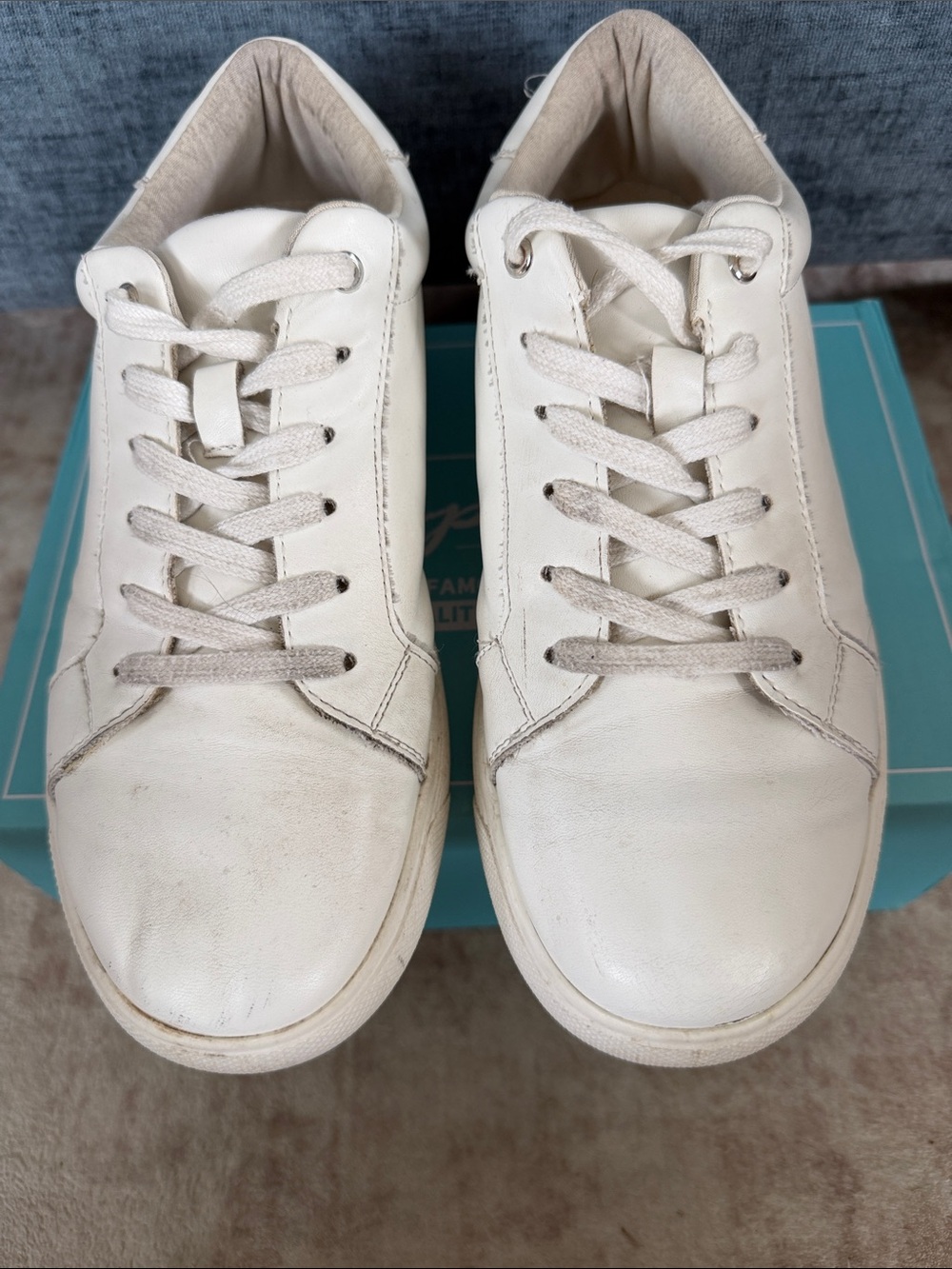Vepose White Low-Top Leather Lace-Up Sneakers
